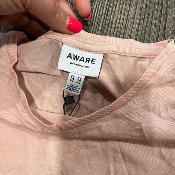 NWT Aware Vero Moda Short Sleeve T-Shirt Tencel Rose Dust Size XS - Picture 3 of 7